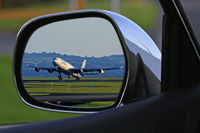 Private Transfer from Copenhagen Hotels to Copenhagen Airport - What happens at your hotel entrance