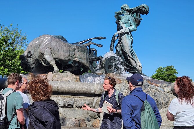 Private Walk & Canal Tour: Highlights + Changing of the Guards - Six useful things to know before booking