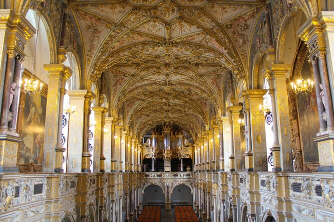 Round Tower, Rosenborg Castle and Old Town Copenhagen Tour - The five-hour version with private transportation