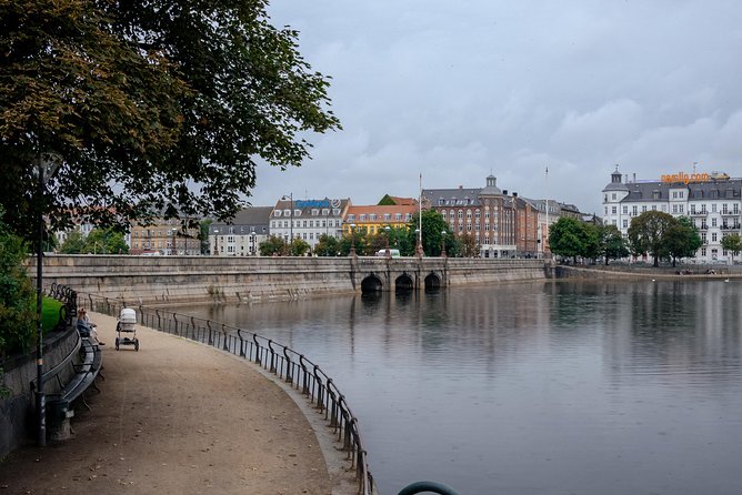 The Beauty of Copenhagen by Bike: Private Tour - Christiansborg Palace and 800 years of power