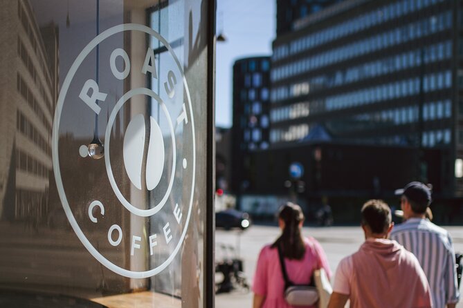 The Foodie Tour of Copenhagen - The courtyard and the beer stop