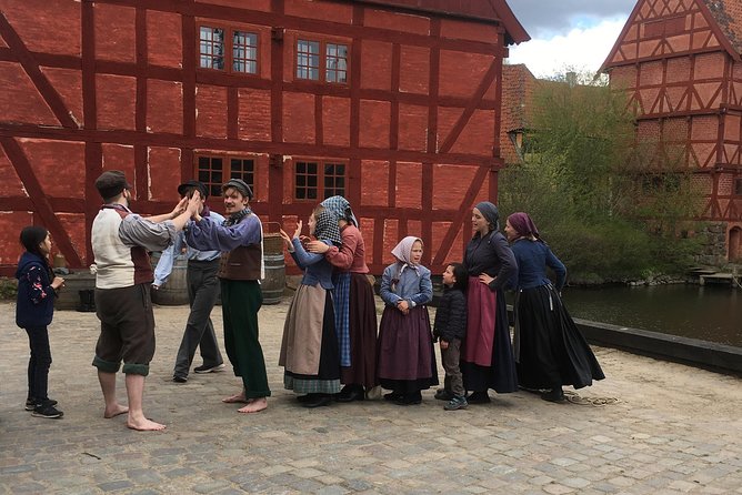 Time travel in Aarhus - How the tour works for cruise passengers