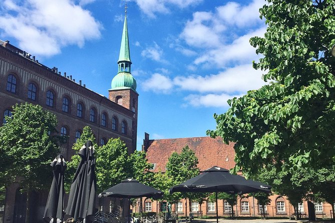 Time travel in Aarhus - The $160.34 price: who gets good value