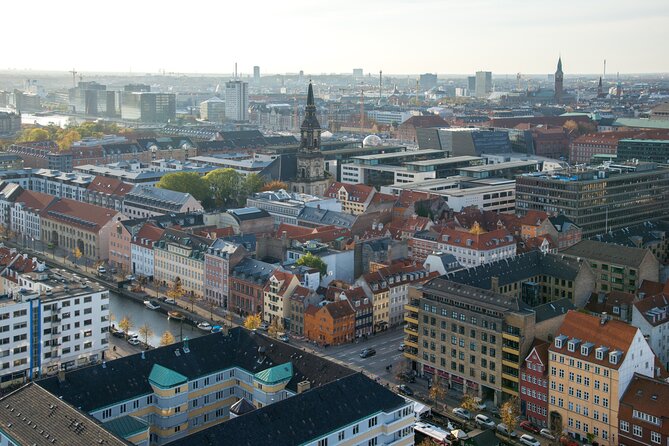 Transfer Kastrup Airport (CPH) to Copenhagen City Center - The route into Copenhagen