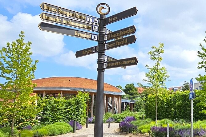 Two hour city tour through the new Odense - Starting at Ruinen on Overgade